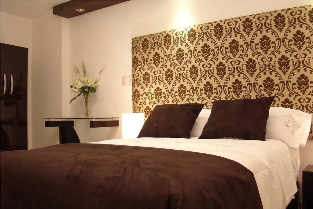 Hostal Media Luna تروخيو المظهر الخارجي الصورة