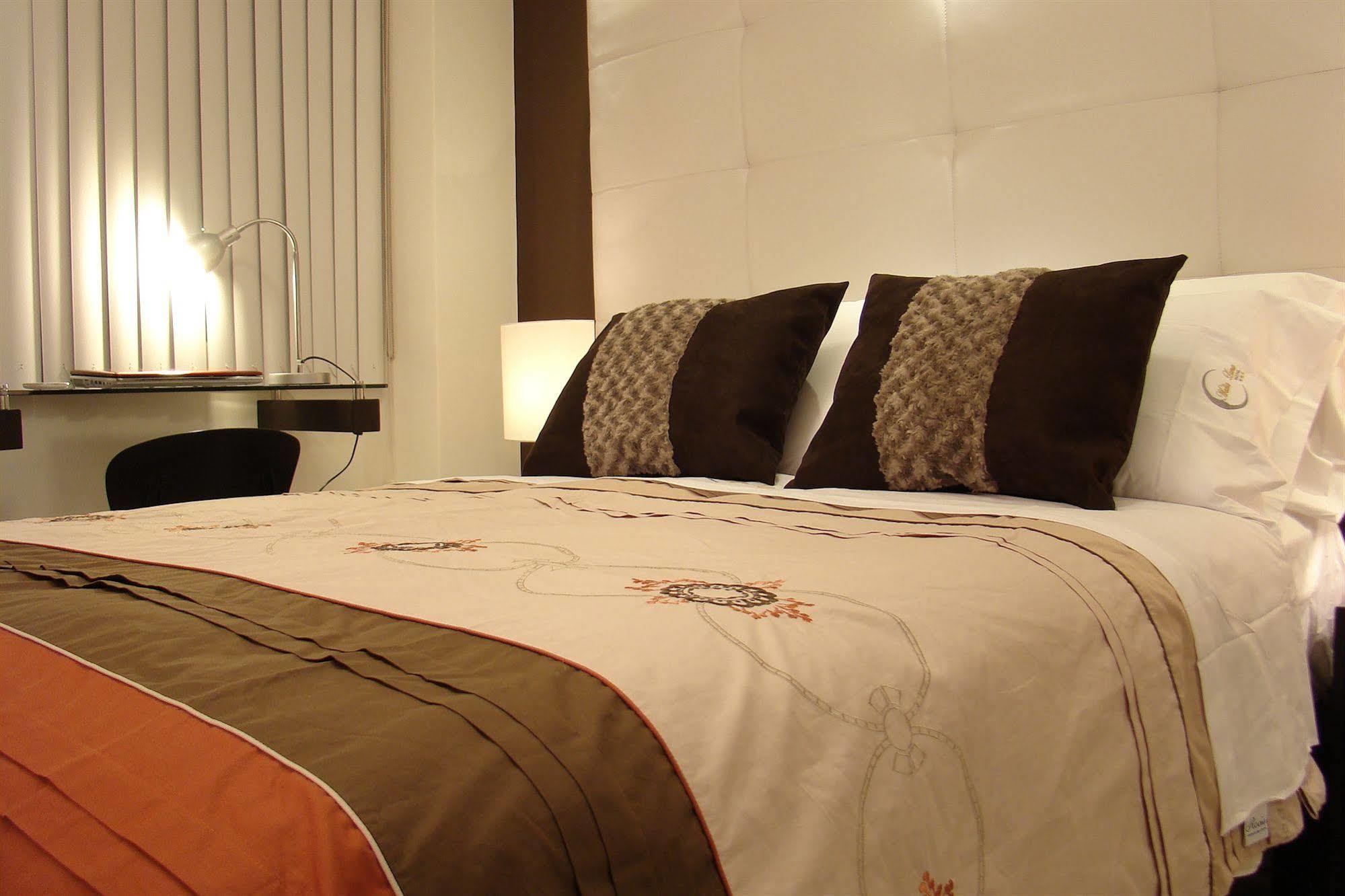 Hostal Media Luna تروخيو المظهر الخارجي الصورة