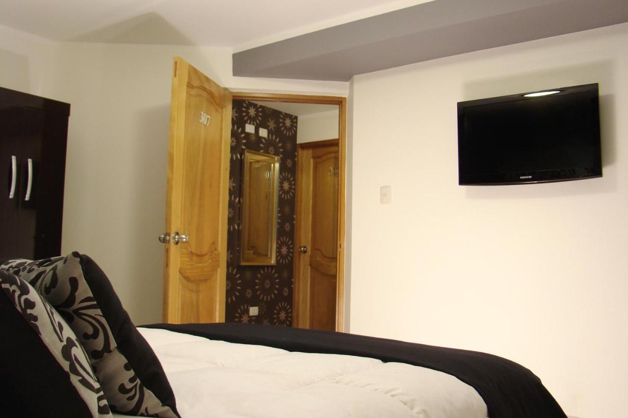 Hostal Media Luna تروخيو المظهر الخارجي الصورة